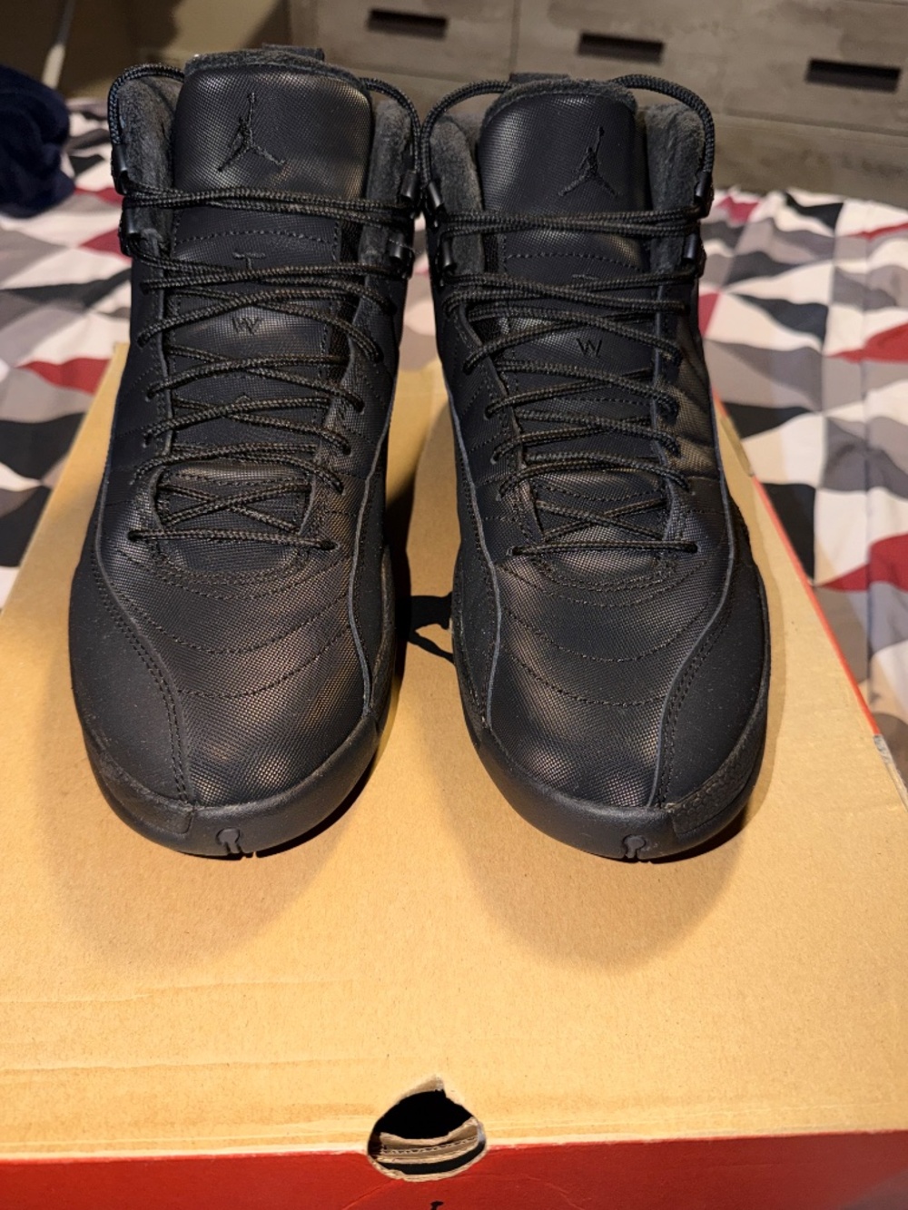 Shoes - Picture 4 of 4